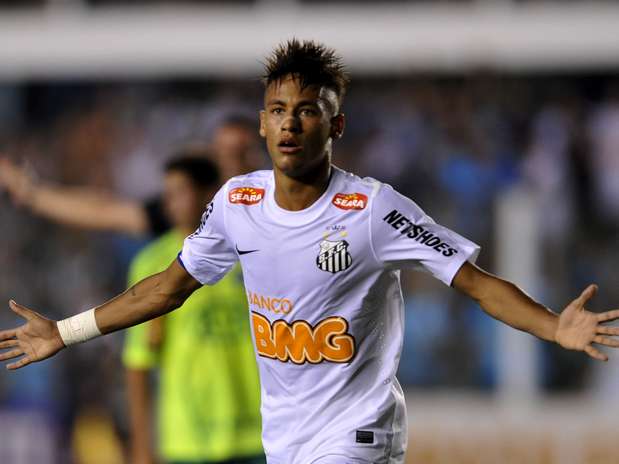Neymar é eleito o melhor jogador da América em prêmio oferecido por jornal uruguaio Foto: Getty Images Neymar é eleito o melhor jogador da América em prêmio oferecido por jornal uruguaio Foto: Getty Images