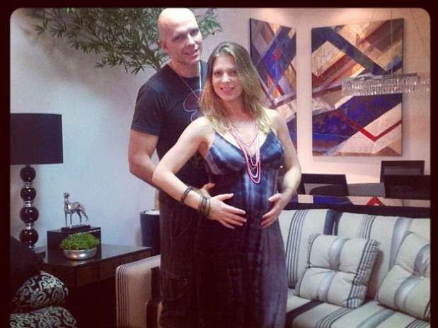 A dançarina é casada com o ex-nadador Fernando Scherer, conhecido como Xuxa Foto: Reprodução/Instagram A dançarina é casada com o ex-nadador Fernando Scherer, conhecido como Xuxa Foto: Reprodução/Instagram