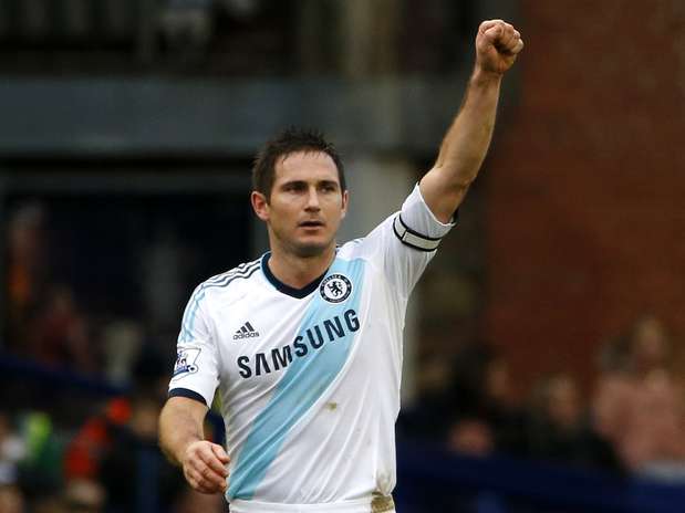 Frank Lampard fez os dois gols do Chelsea contra o Everton Foto: Reuters