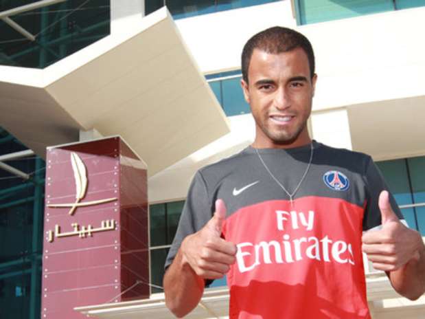 Lucas é a aposta do futuro para o PSG, segundo o técnico Carlo Ancelotti Foto: Divulgação Lucas é a aposta do futuro para o PSG, segundo o técnico Carlo Ancelotti Foto: Divulgação