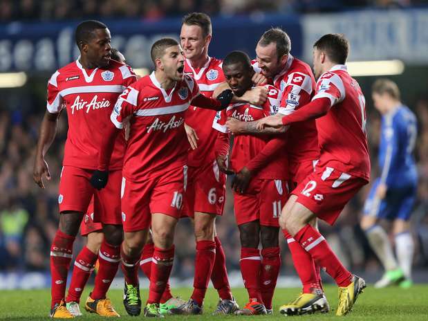 QPR surpreendeu e bateu Chelsea no Stamford Bridge Foto: Getty Images QPR surpreendeu e bateu Chelsea no Stamford Bridge Foto: Getty Images