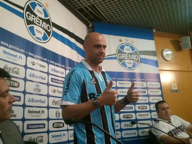 Indicado por treinador, defensor tem contrato com o clube gaúcho até dezembro de 2013 Foto: Cristiano Leonardo S. da Silva Jornalismo - Especial para o Terra Indicado por treinador, defensor tem contrato com o clube gaúcho até dezembro de 2013 Foto: Cristiano Leonardo S. da Silva Jornalismo - Especial para o Terra