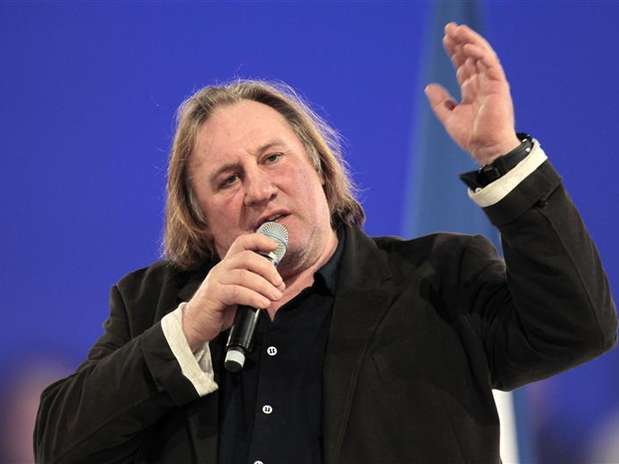 Ator francês Gérard Depardieu recebeu cidadania russa do presidente Vladimir Putin para que possa fugir do aumento de impostos para os ricos em seu país Foto: Charles Platiau / Reuters