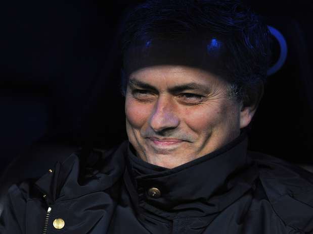 José Mourinho se envolveu em confusão com torcedor que queria tirar uma foto sua Foto: Getty Images