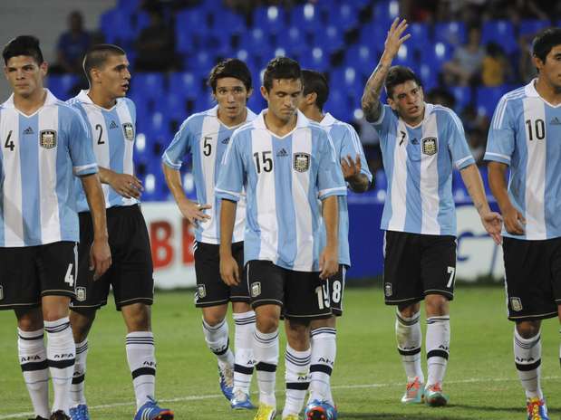 Mesmo com primeira vitória, argentinos foram eliminados por antecipação do torneio Foto: AP