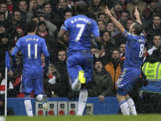Lampard comemora gol de pênalti; meia inglês deixará o Chelsea ao fim desta temporada Foto: AP