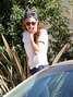 Kristen Stewart bate o carro nas ruas de Los Angeles.