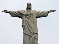 Revista lista estátuas gigantescas ao redor do mundo