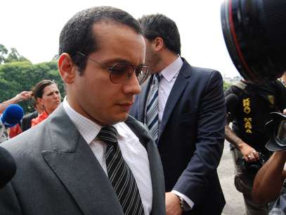 Ex-seminarista Gil Rugai é acusado de matar o pai e a madrasta Foto: Alice Vergueiro / Agência Brasil