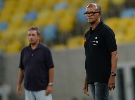 Flamengo acerta contratação de zagueiro do Volta Redonda