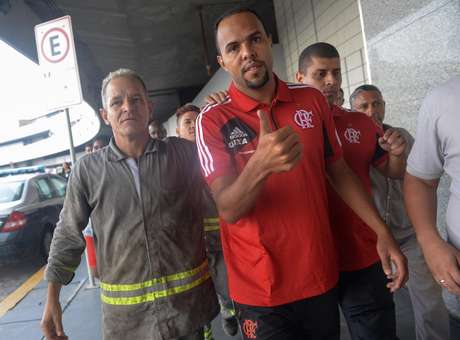 Alecsandro vira ídolo: uma vez Flamengo, sempre Flamengo