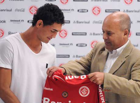 Fla busca diretor de futebol, e nome de ex-Inter é cotado