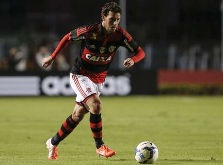 Jogadores do Fla culpam goleiro do Figueirense por empate