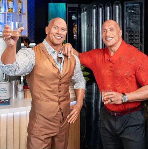 The Rock cinquentão! Veja curiosidades de Dwayne Johnson, o astro de 'Adão  Negro', TV & Famosos