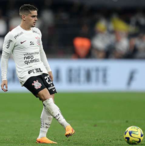 Autor de gol da virada no jogo de ida, Wesley promete Corinthians ofensivo  na Argentina