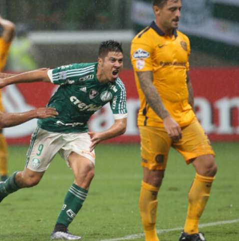 Atalanta segura pressão e vence Sporting na Liga Europa