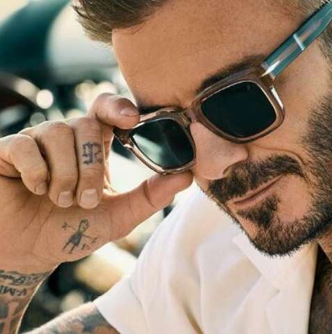 Alegada ex-amante acusa David Beckham de se fazer de vítima - Atualidade  - SAPO Lifestyle