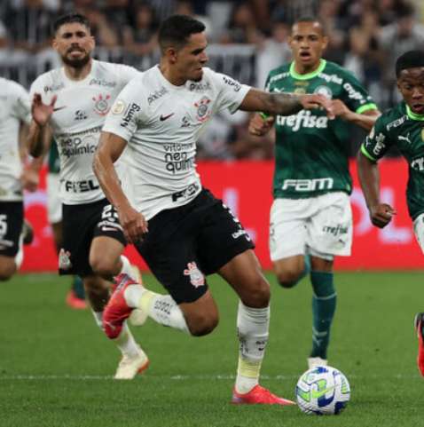 Com dois de Pedro, Flamengo bate o Palmeiras no Maracanã e entra de vez na  briga pelo título do Brasileirão