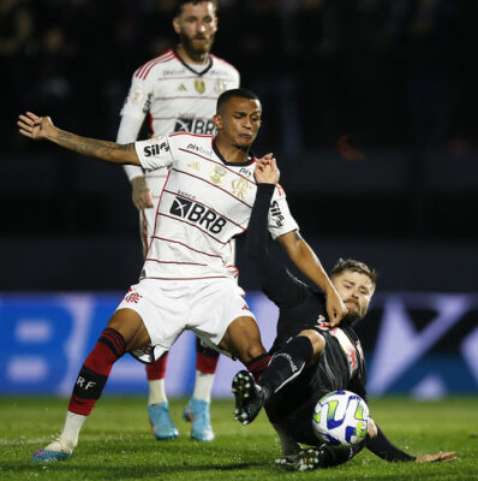 Não foi a primeira vez: relembre outra goleada do Bragantino sobre o  Flamengo, bragantino