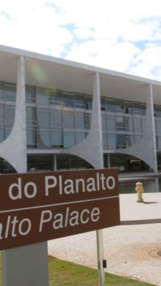Desenrola Brasil lança Plataforma para Renegociação de Dívidas — Planalto