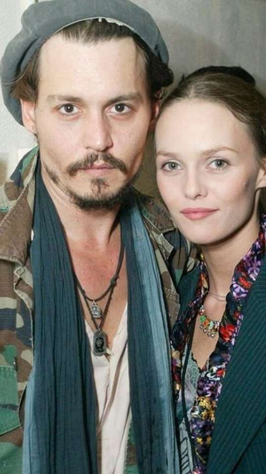 Filha de Johnny Depp estrela série sobre amor sórdido em Hollywood