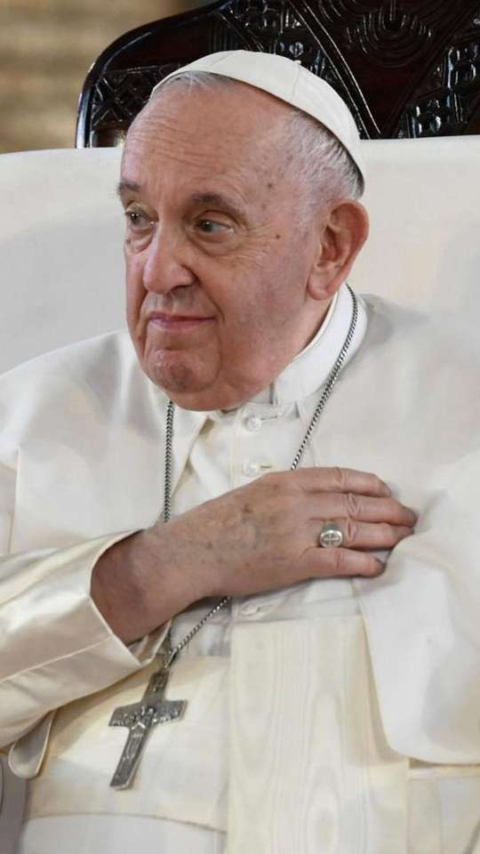 Aborto, gays e trans: as críticas ao papa Francisco feitas por