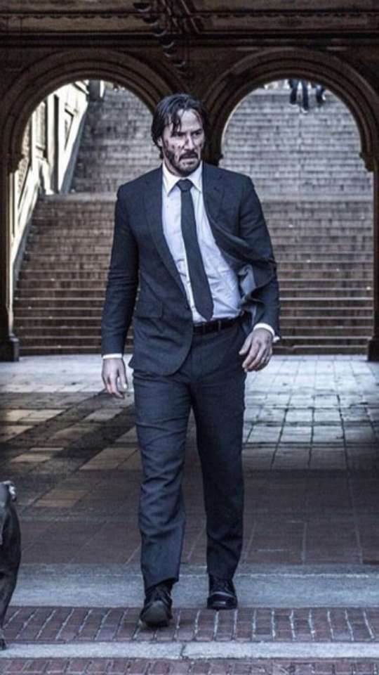 Keanu Reeves diz apenas 380 palavras no novo filme de John Wick