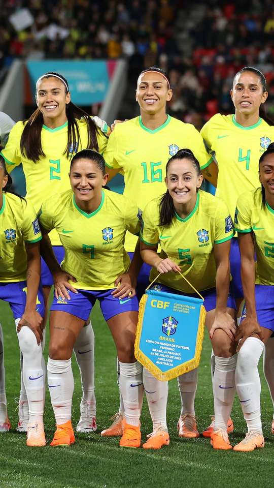 Fifa coloca em projeto limitar idade do futebol feminino nas Olimpíadas -  22/12/2021 - UOL Esporte