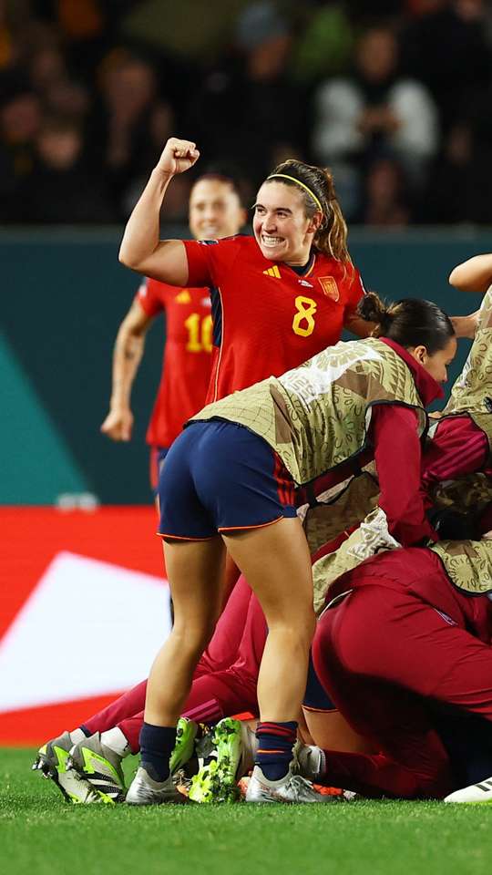 Gol da Espanha! Olga Carmona marca contra a Inglaterra na final da Copa do  Mundo feminina e garante o título - ESPN Video