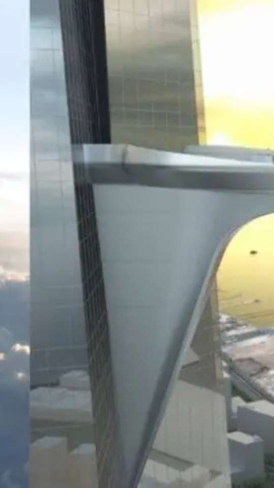 2000837785-torre-jeddah-