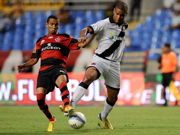 Clássico entre Vasco e Fla fica para 2º plano em horário alternativo