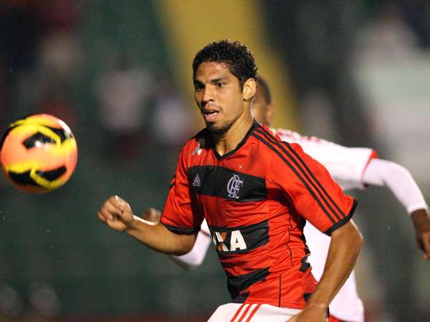 EXCLUSIVO: Destaque do Flamengo quase morreu de pneumonia na infância