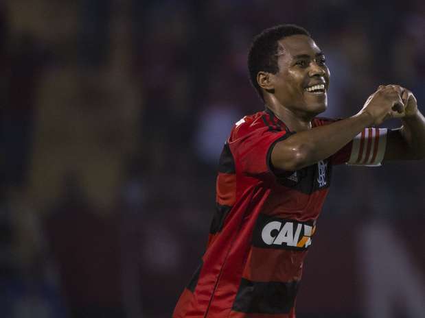 Flamengo joga mal, mas elimina ASA na terceira fase da Copa do Brasil
