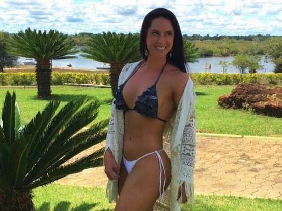 'Gosto de usar biquínis menores, de preferência o modelo fio-dental', contou Graciele Lacerda Foto: Divulgação, Instagram / Graciele Lacerda / PurePeople