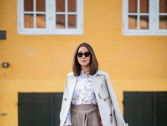 O long bob na altura dos ombros é um dos cortes médios mais queridinhos das fashionistas Foto: Unsplash / David Hurley / PurePeople