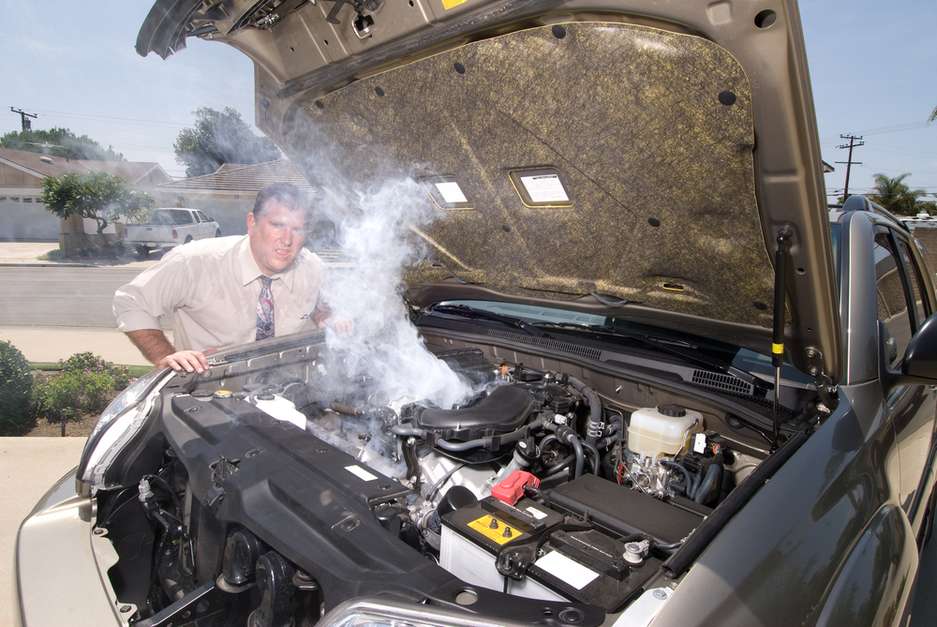 A válvula termostática é uma peça importantíssima do sistema de arrefecimento dos carros. Ela controla a temperatura do motor Foto: Shutterstock