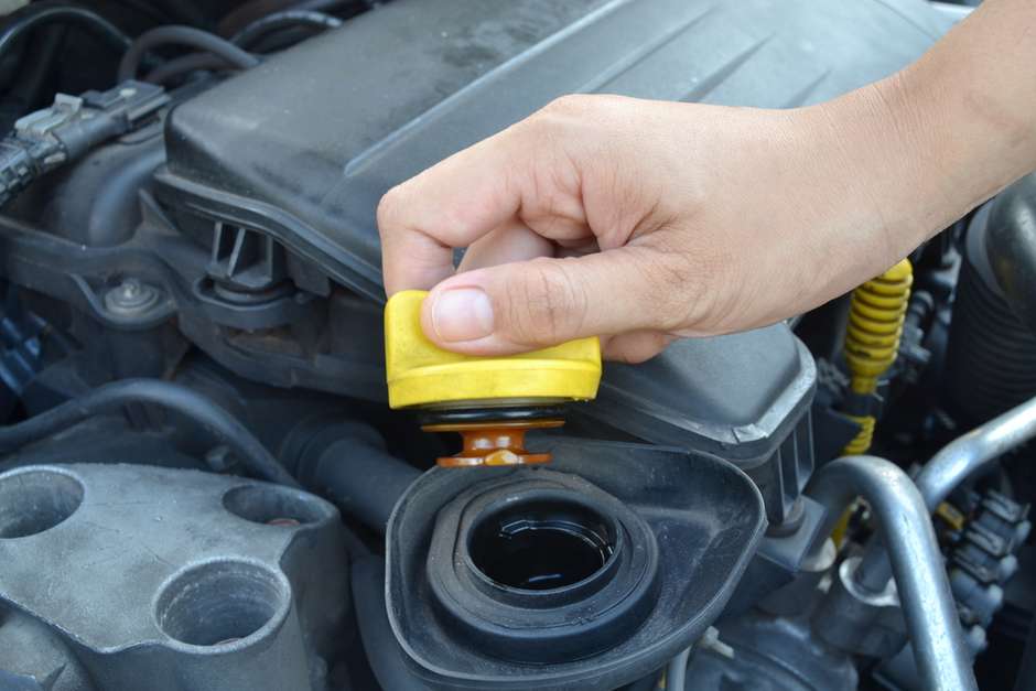 A válvula termostática é uma peça importantíssima do sistema de arrefecimento dos carros. Ela controla a temperatura do motor Foto: Shutterstock