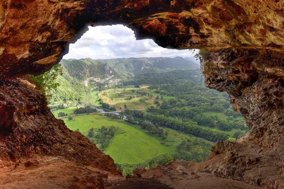 Suas ruelas de paralelepípedo e casinhas coloniais encantam qualquer um... Foto: Shutterstock / PureViagem