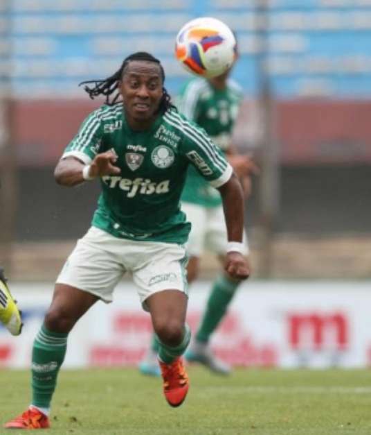 William Barbio, atacante que pertence ao Vasco e estava emprestado, já jogou pela Chapecoense e poderia voltar Foto: Divulgação/Chapecoense / LANCE!