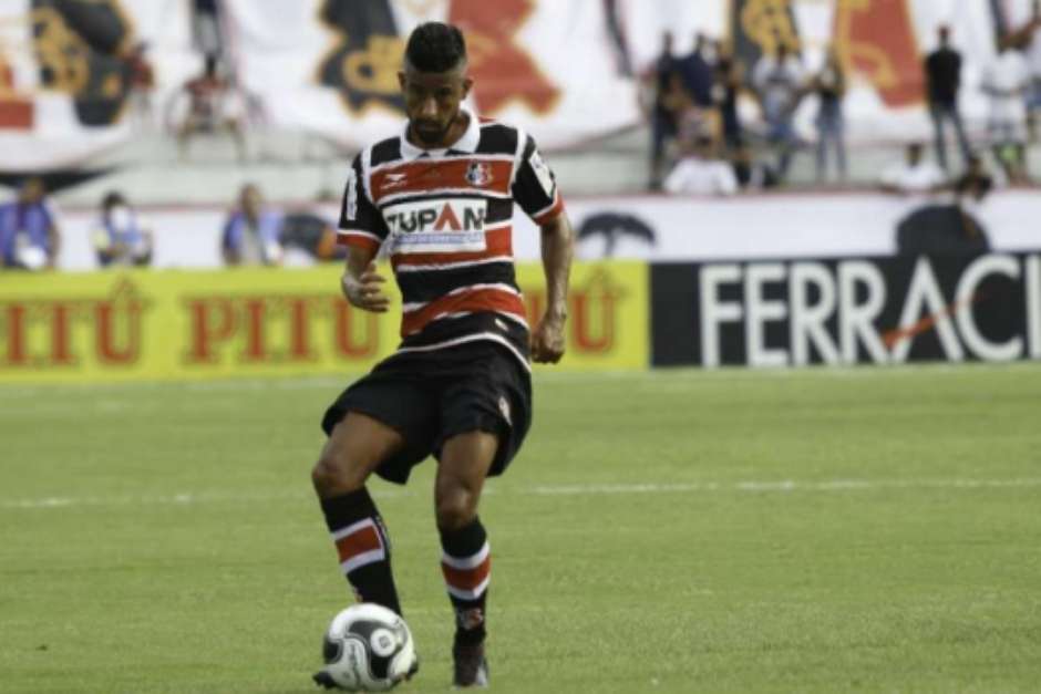 William Barbio, atacante que pertence ao Vasco e estava emprestado, já jogou pela Chapecoense e poderia voltar Foto: Divulgação/Chapecoense / LANCE!