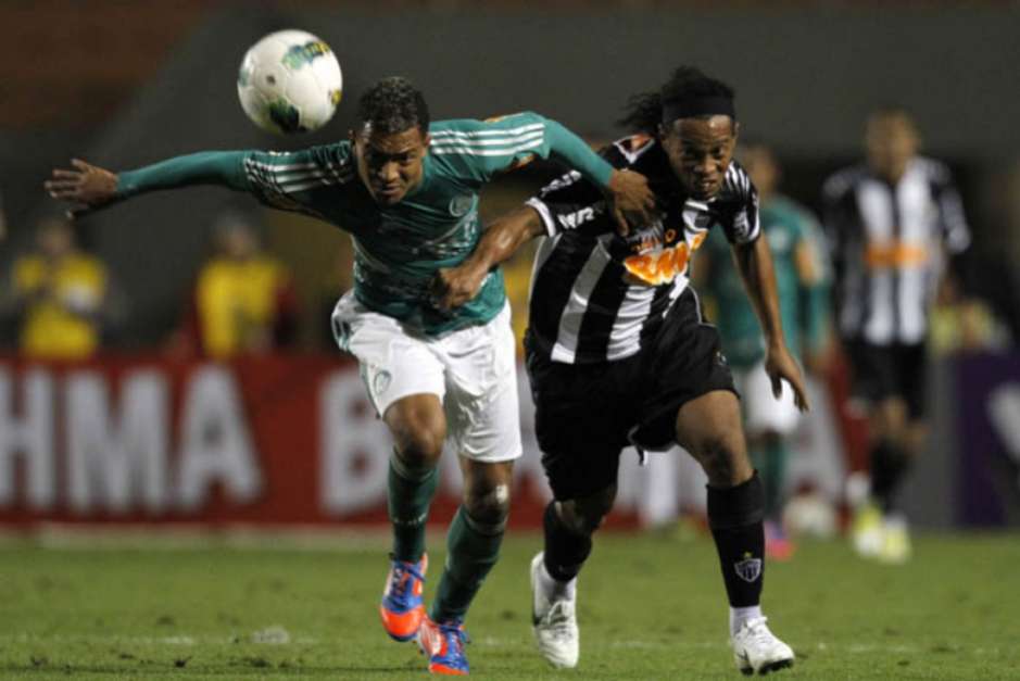 Palmeiras desafia tabu de seis anos contra o Galo: relembre os 11 jogos