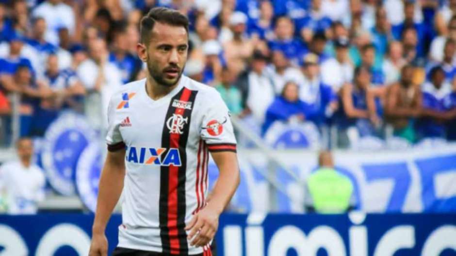 Diego Alves disse que realiza sonho ao jogar no Fla Foto: Gilvan de Souza/ Flamengo / LANCE!