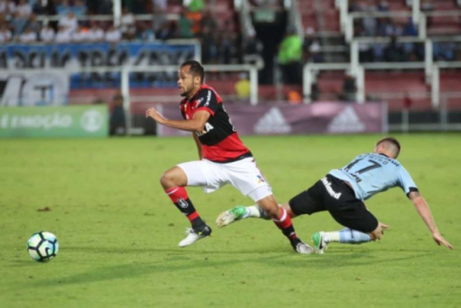 Geuvânio contra o Grêmio Foto: Gilvan de Souza / Flamengo / LANCE!